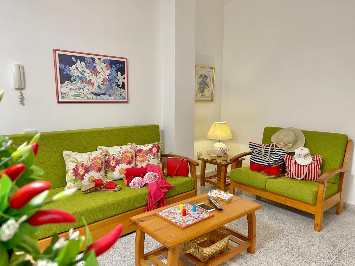 Emycanarias Holiday Homes Vecindario Весиндарио Экстерьер фото