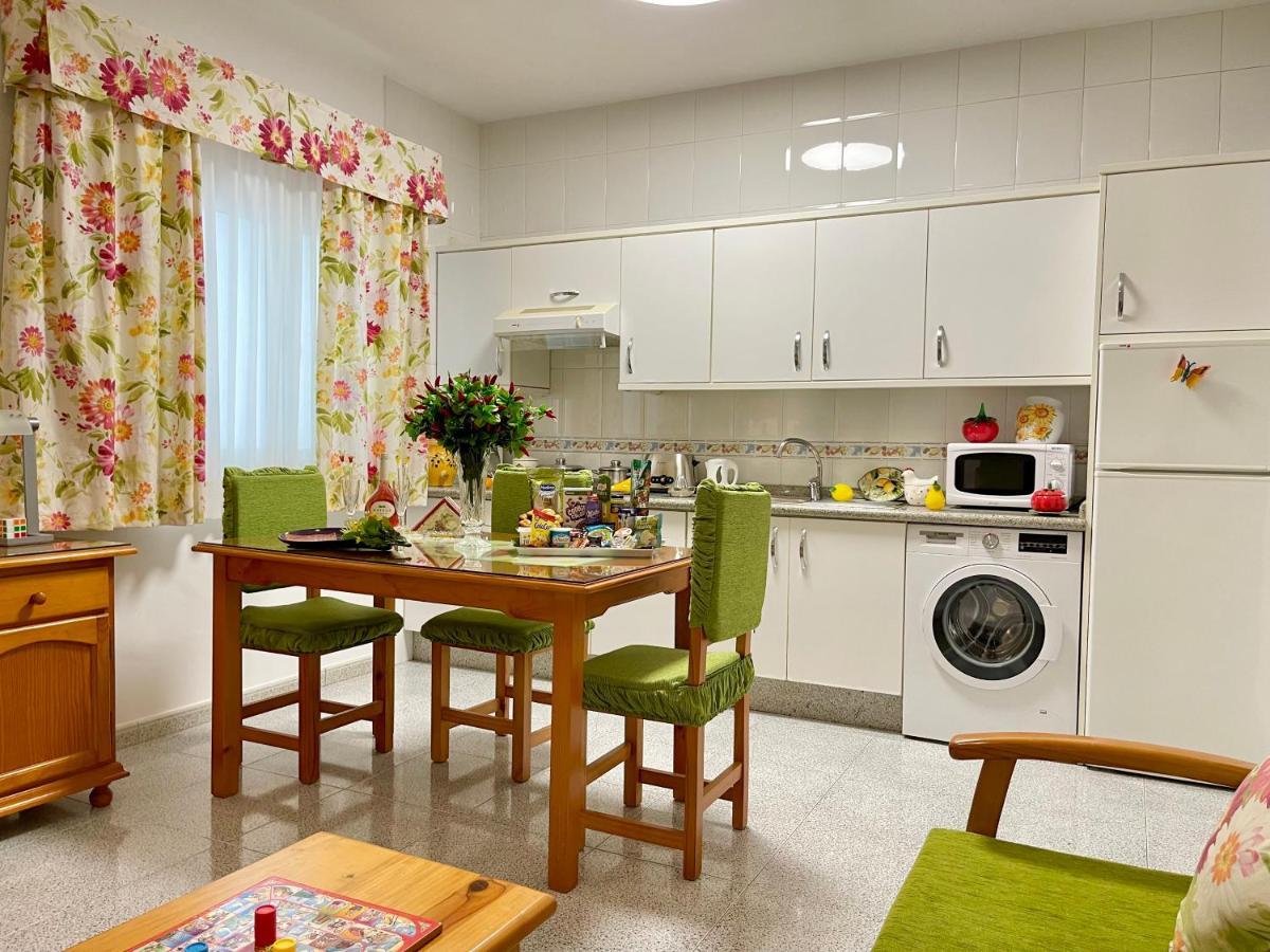 Emycanarias Holiday Homes Vecindario Весиндарио Экстерьер фото