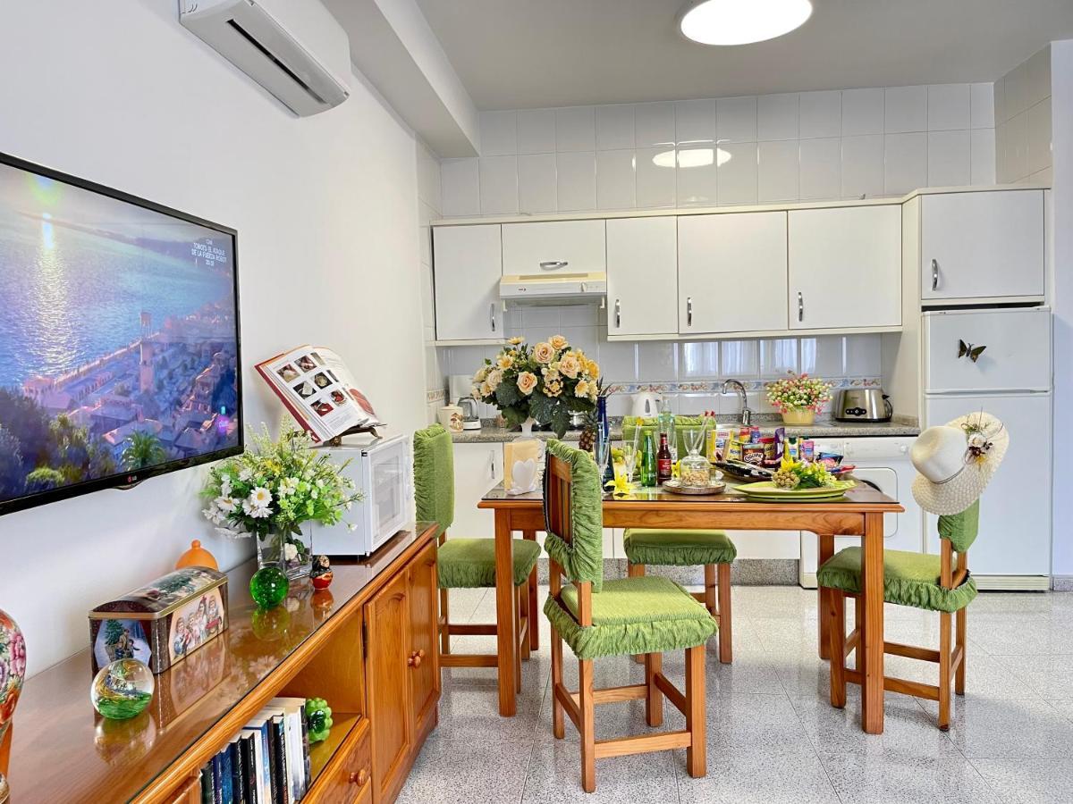 Emycanarias Holiday Homes Vecindario Весиндарио Экстерьер фото