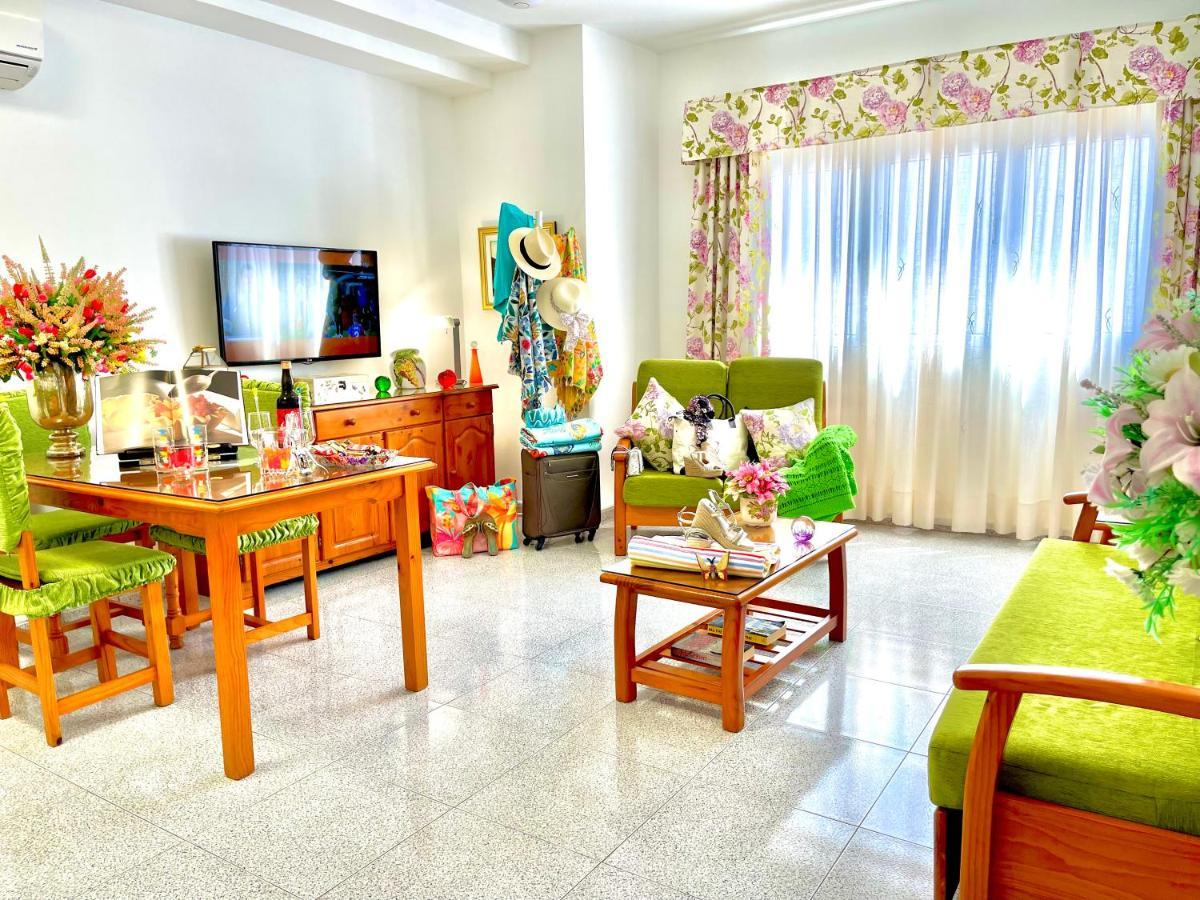 Emycanarias Holiday Homes Vecindario Весиндарио Экстерьер фото
